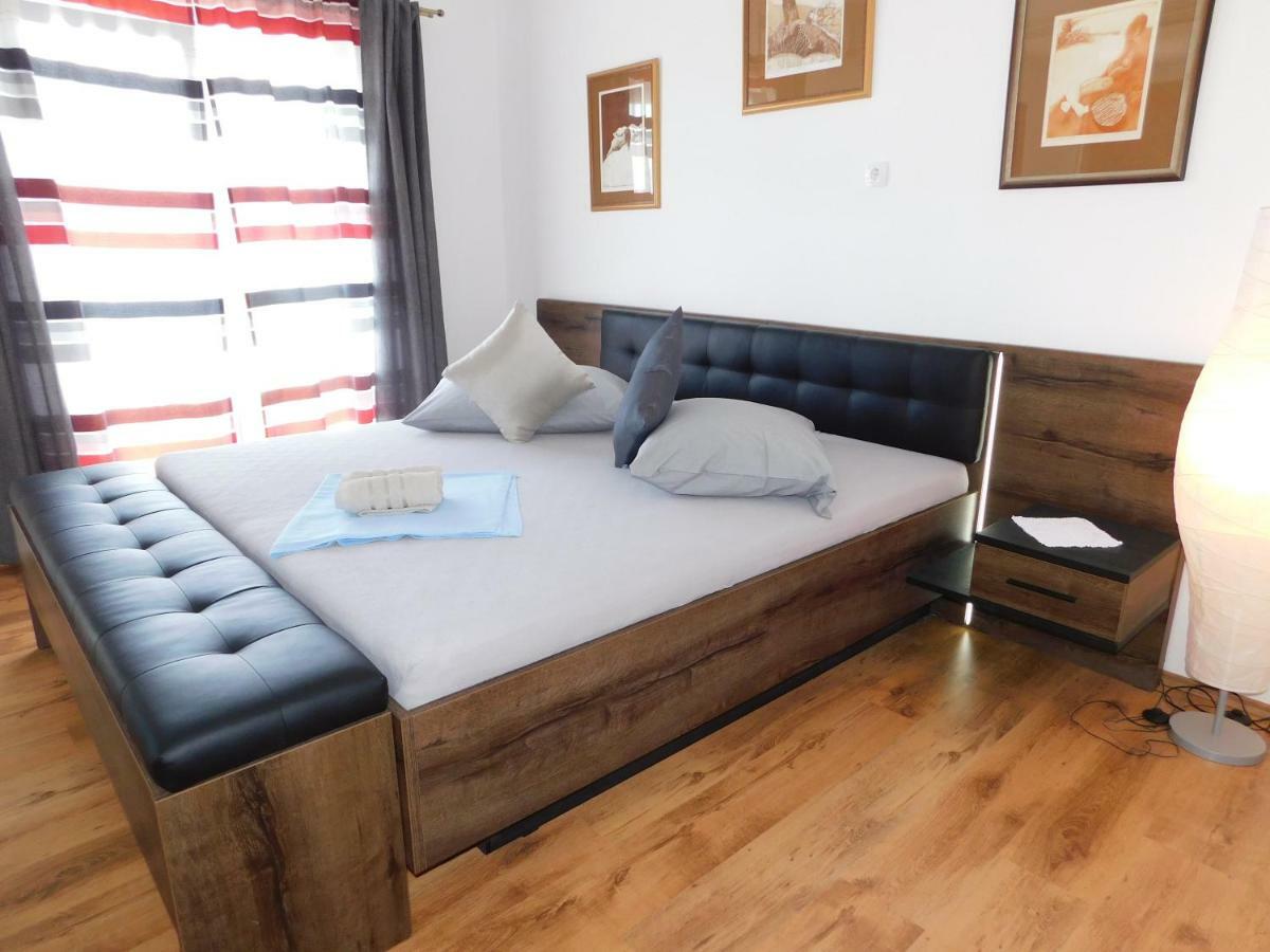 Jacky Apartment / Sea View Makarska Extérieur photo